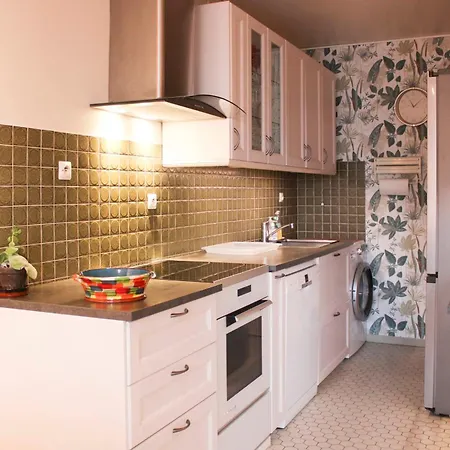 Bright Near Nation Ideal Apartment