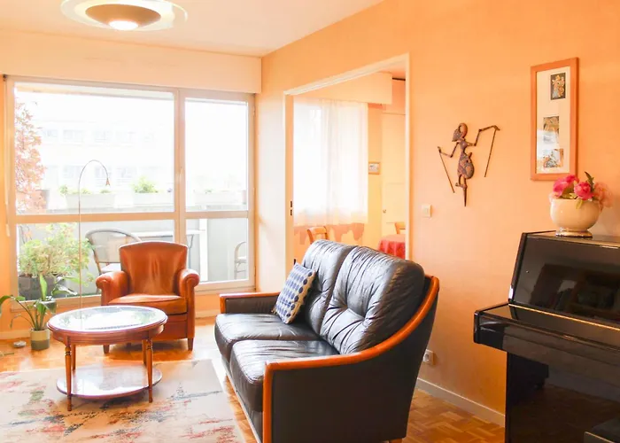 Apartment Bright Near Nation Ideal Paris